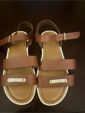 Nine West Brown Tan Triple-Strap Buckle Sandals